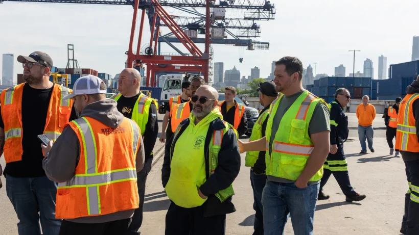 Dockworkers Demand More, Walk Out on Negotiations